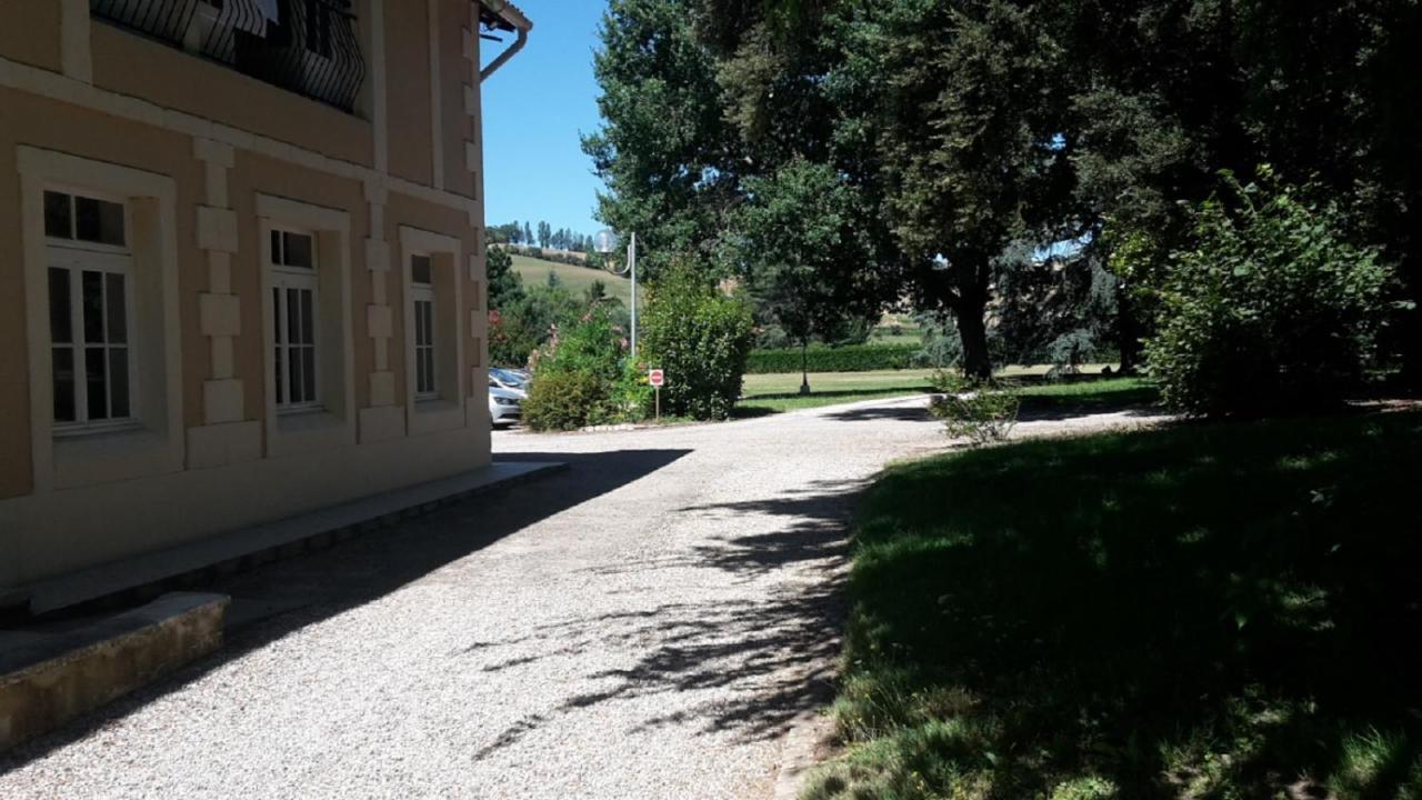Orangerie Du Chateau Marith - Domaine Avec Piscine Clairac  Экстерьер фото
